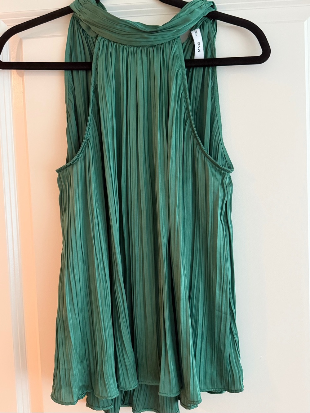 Mango Emerald Pleated Halter Swing Camisole